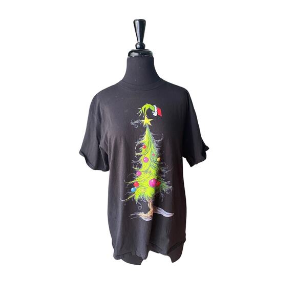 Grinch Christmas Tree Graphic Tee Port & Company L Black Holiday Shirt - Picture 2 of 4